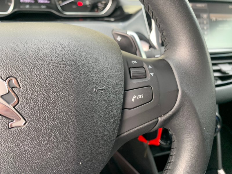 Peugeot 2008 1.2 PureTech Blue Lion | UNIEK ! | Airco | Cruise — photo 14