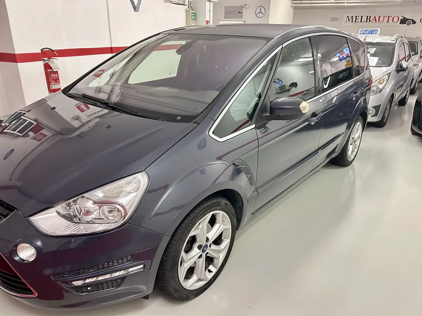 Ford S-Max 2.2 tdci Titanium 200cv - 2