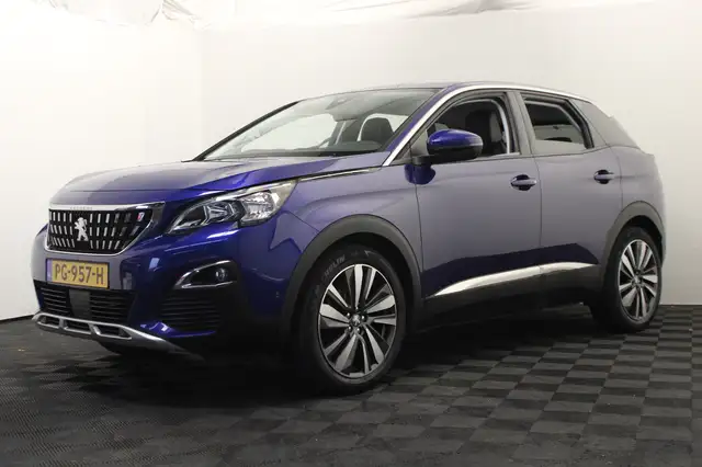 Peugeot 3008 1.2 PureTech Blue Lease Premium