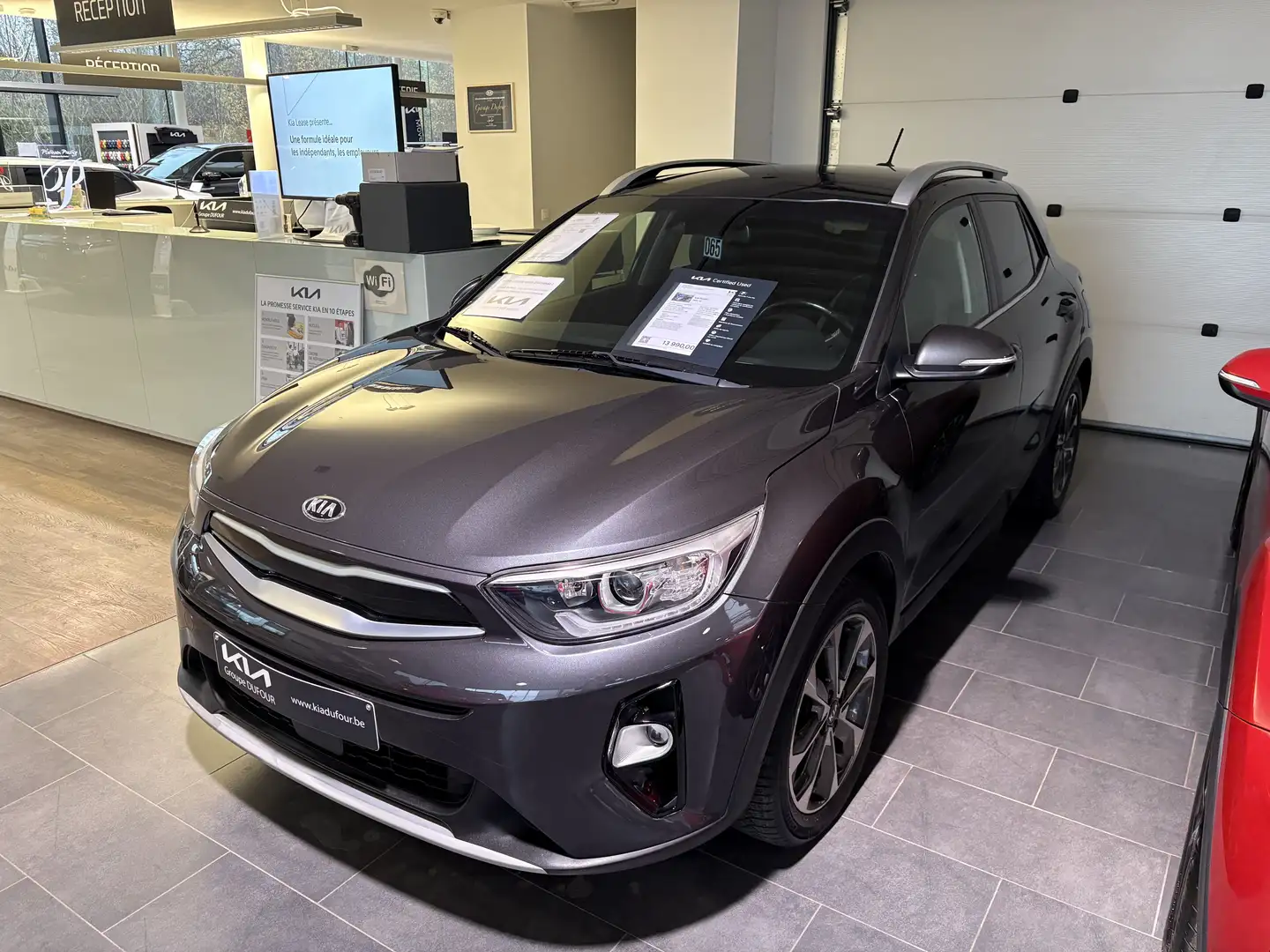Kia Stonic Sense 1.0 Серый - 2