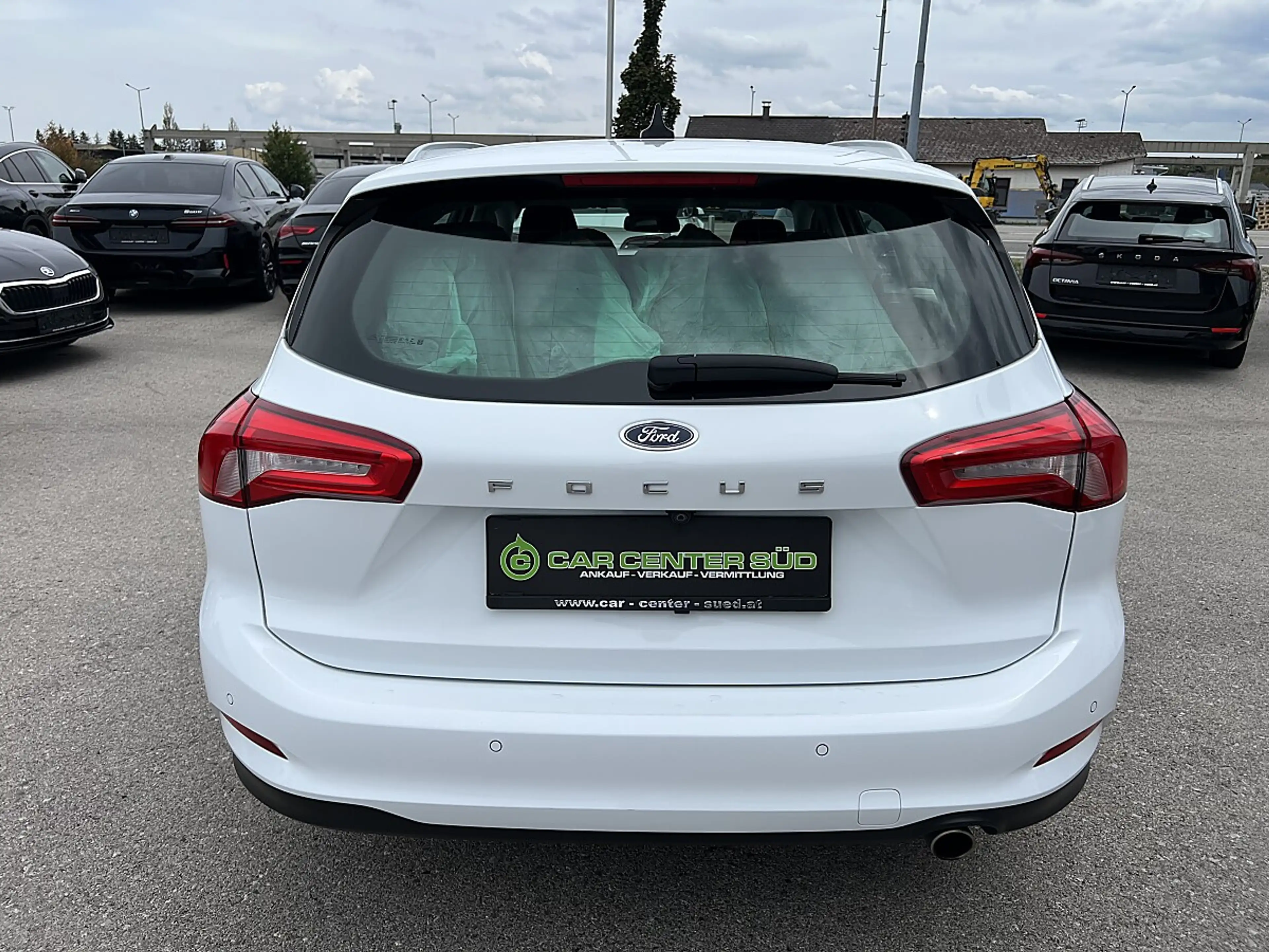 Ford Focus Traveller 1,5 EcoBlue Cool & Connect — photo 6