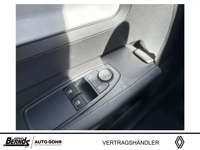Renault Twingo view 14