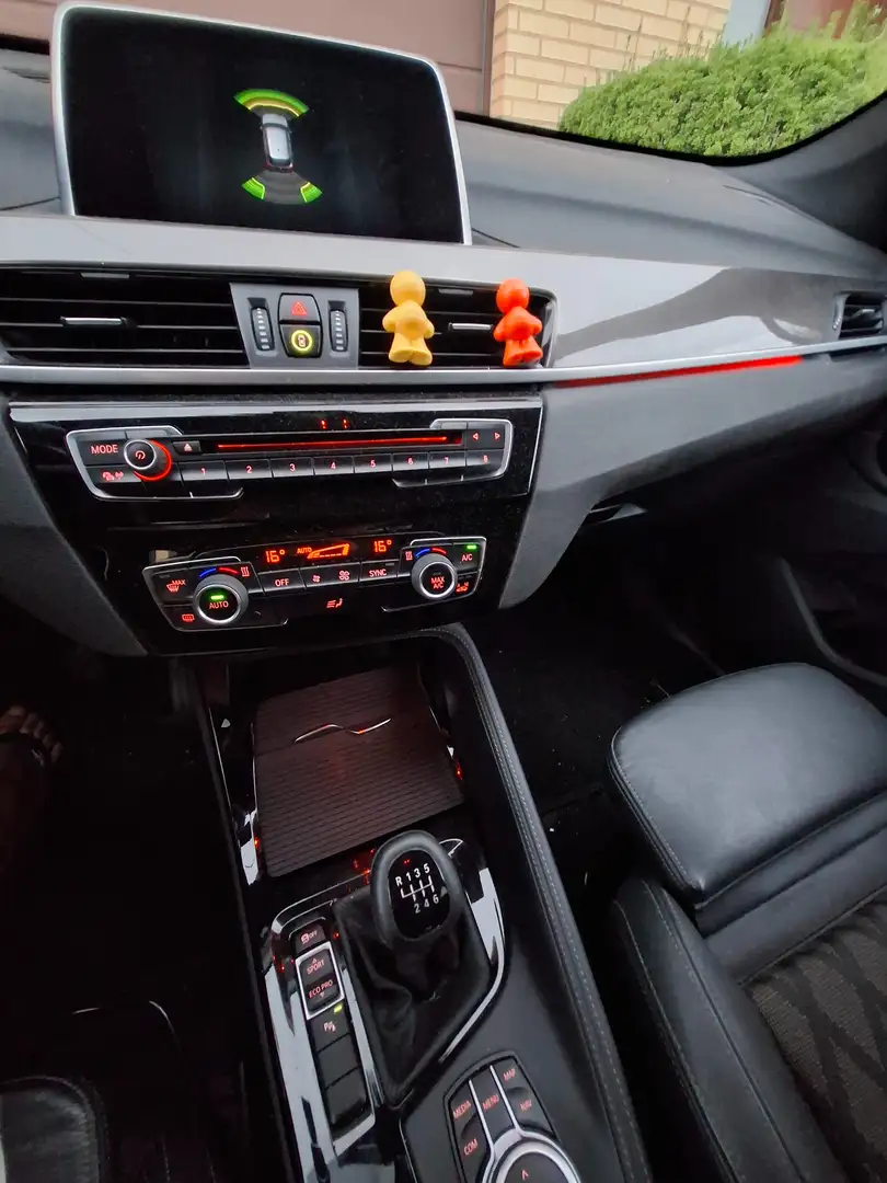 BMW X1 X1 2.0 d sDrive18 Bruin - 2