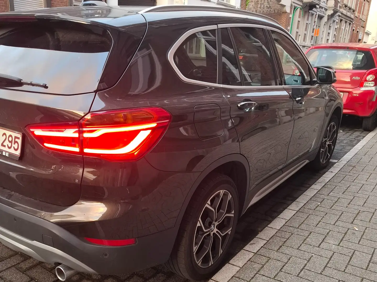 BMW X1 X1 2.0 d sDrive18 Bruin - 1