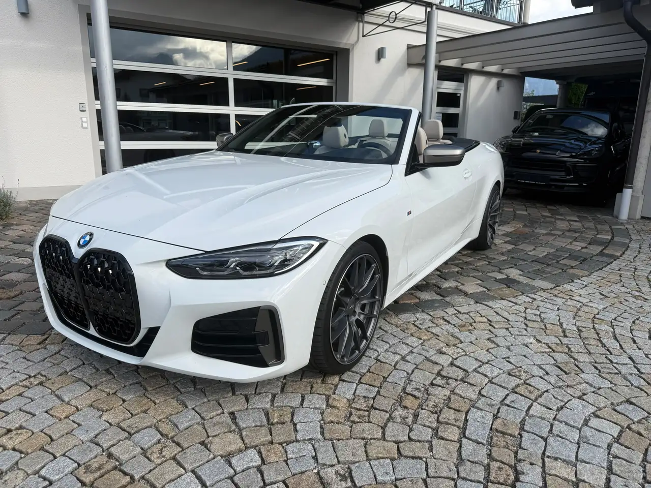 BMW 440