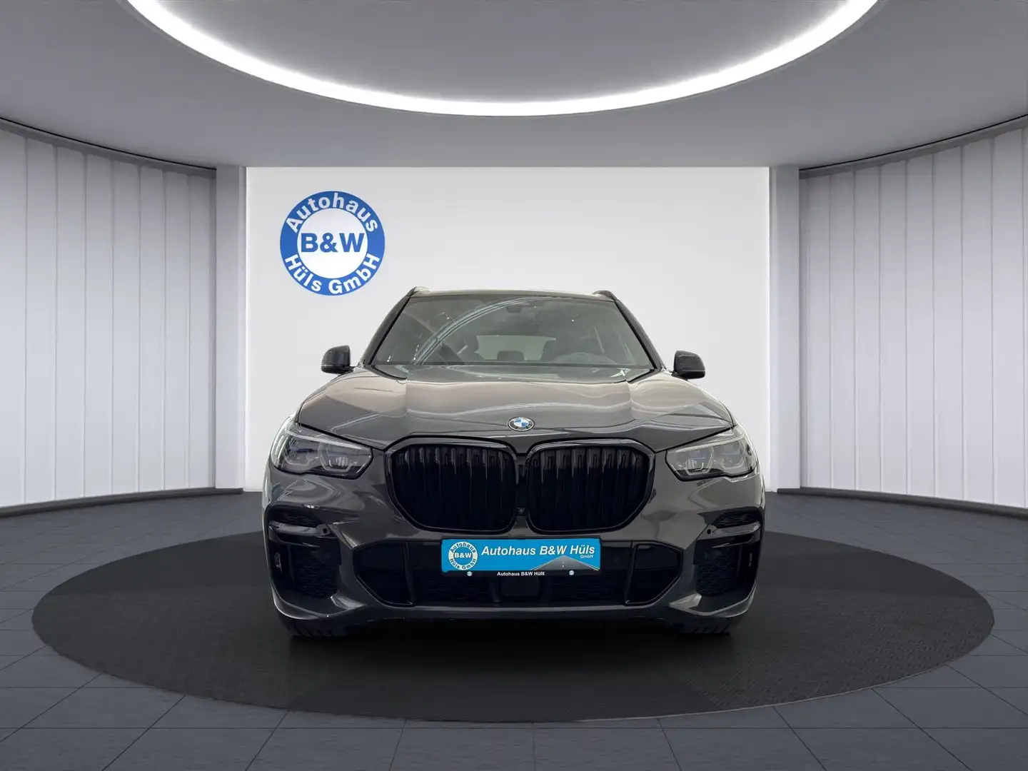 BMW X5 xDrive 30 d M Sport*HuD*MEMORY*PANO*1.HAND Grau - 2