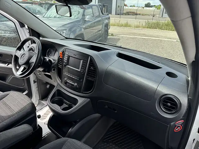 Mercedes-Benz Vito view 15