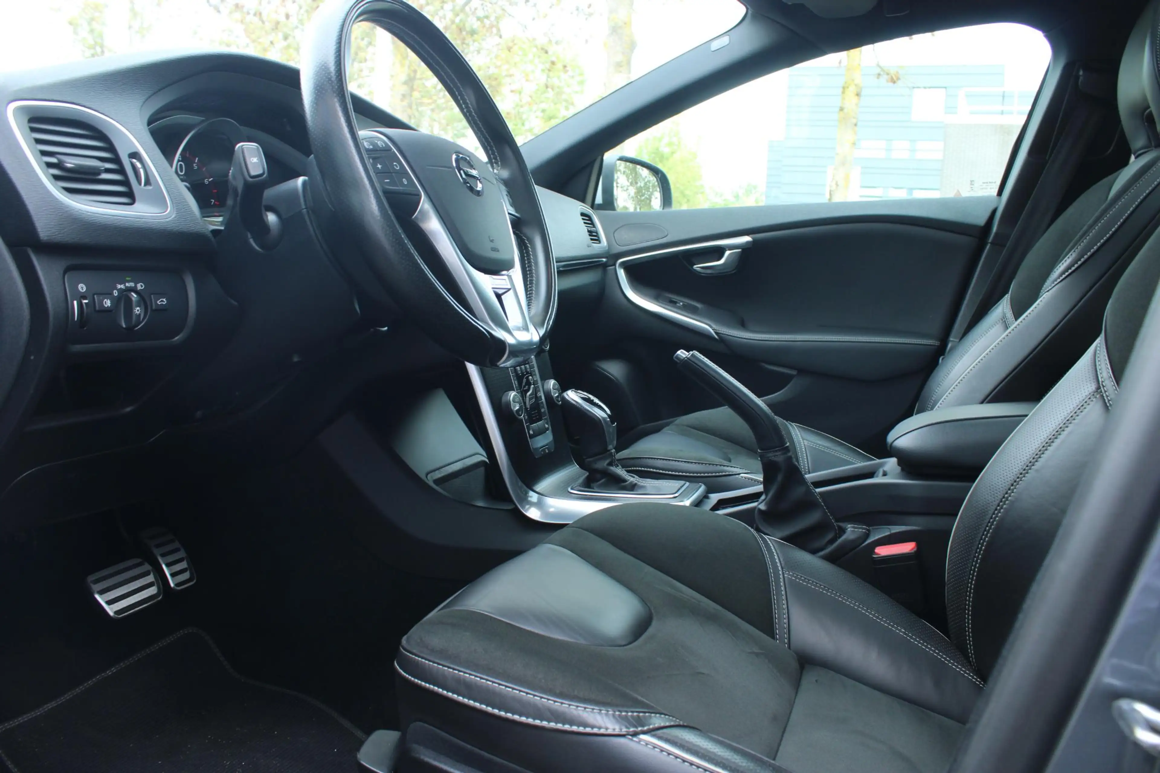 Volvo V40 T3 Automaat Polar+ Sport | Trekhaak | Panoramadak — photo 15