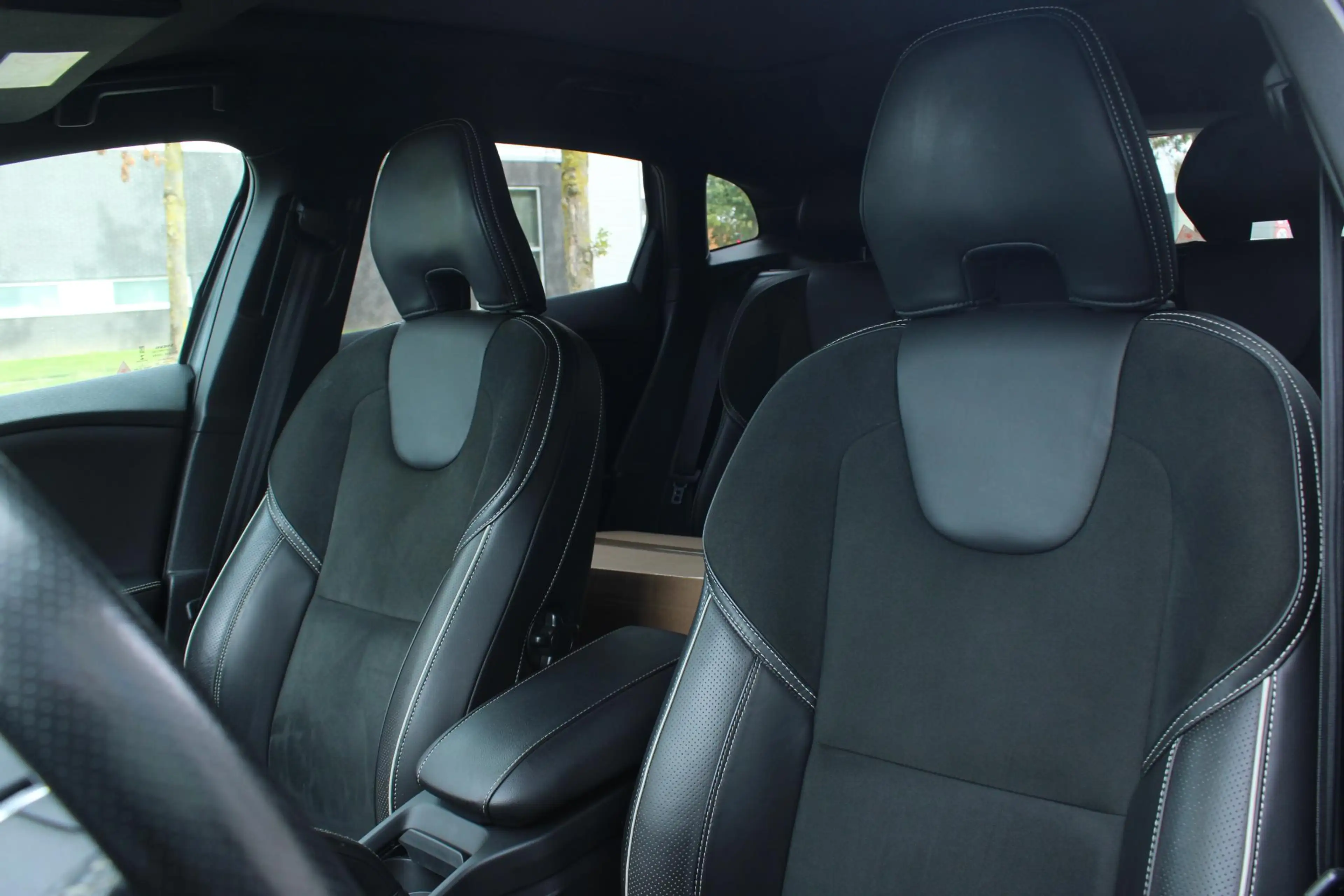 Volvo V40 T3 Automaat Polar+ Sport | Trekhaak | Panoramadak — photo 9