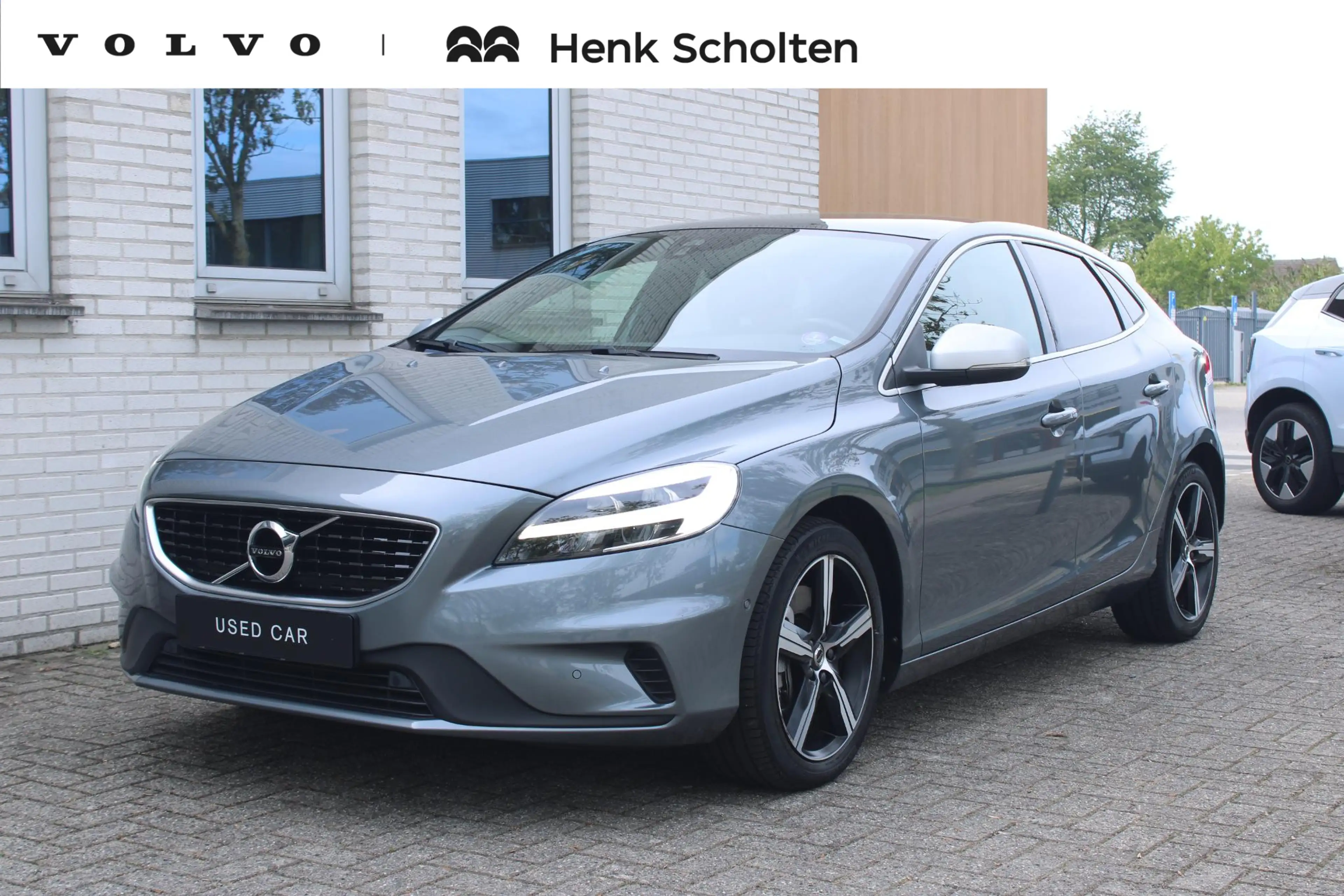 Volvo V40 T3 Automaat Polar+ Sport | Trekhaak | Panoramadak