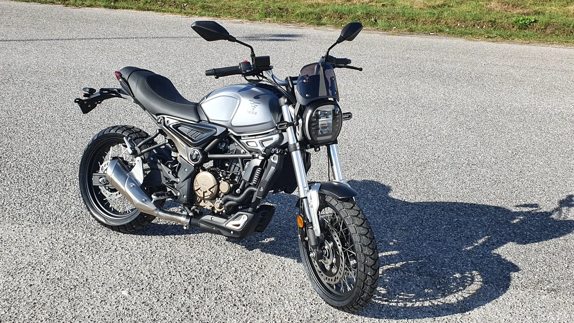 Voge 300AC SCRAMBLER  Ruote a Raggi srebrna - 2