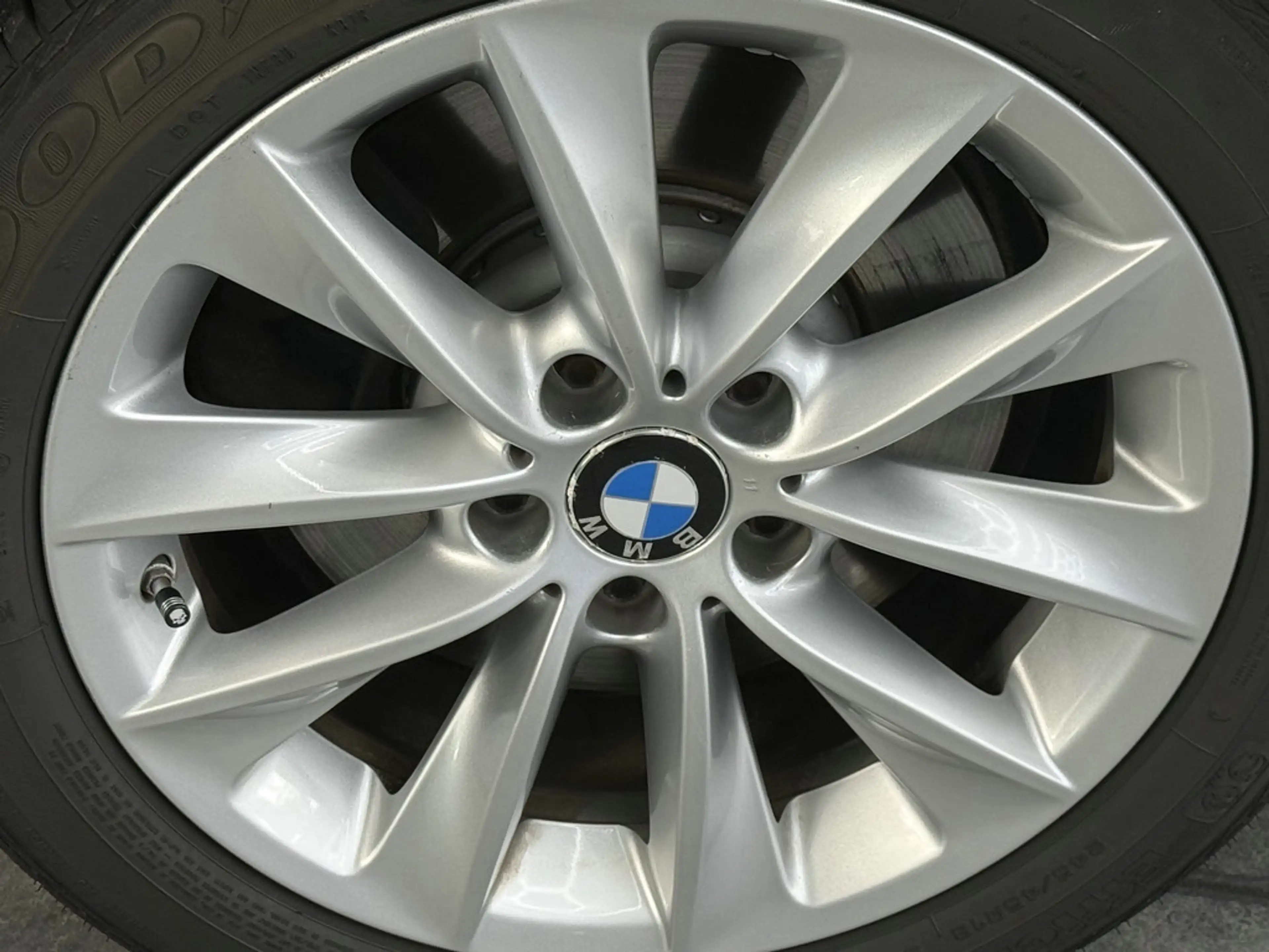 BMW 530 dA Touring xDrive, Leder, Navi, Pano, Xenon — photo 12