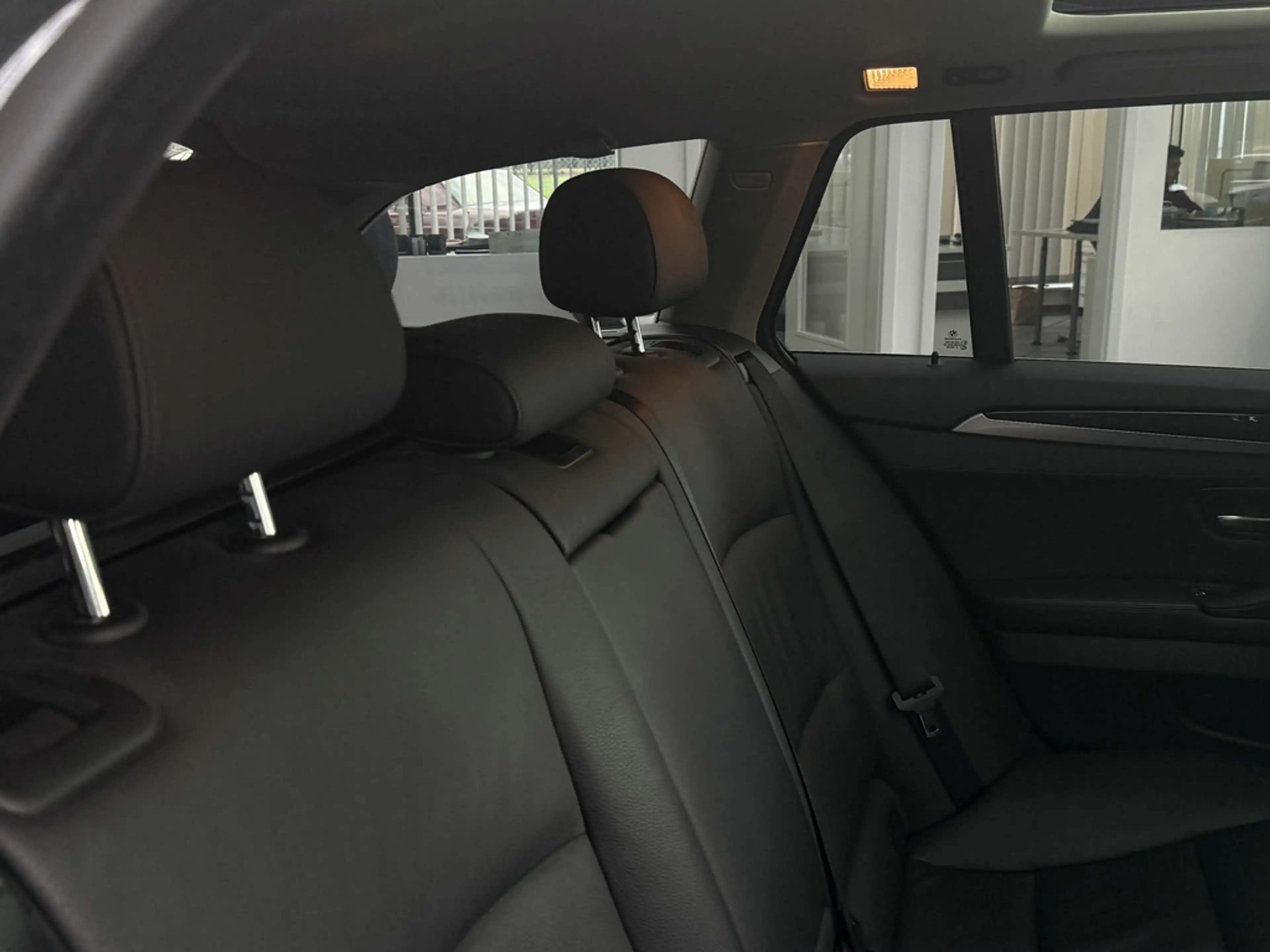 BMW 530 dA Touring xDrive, Leder, Navi, Pano, Xenon — photo 15