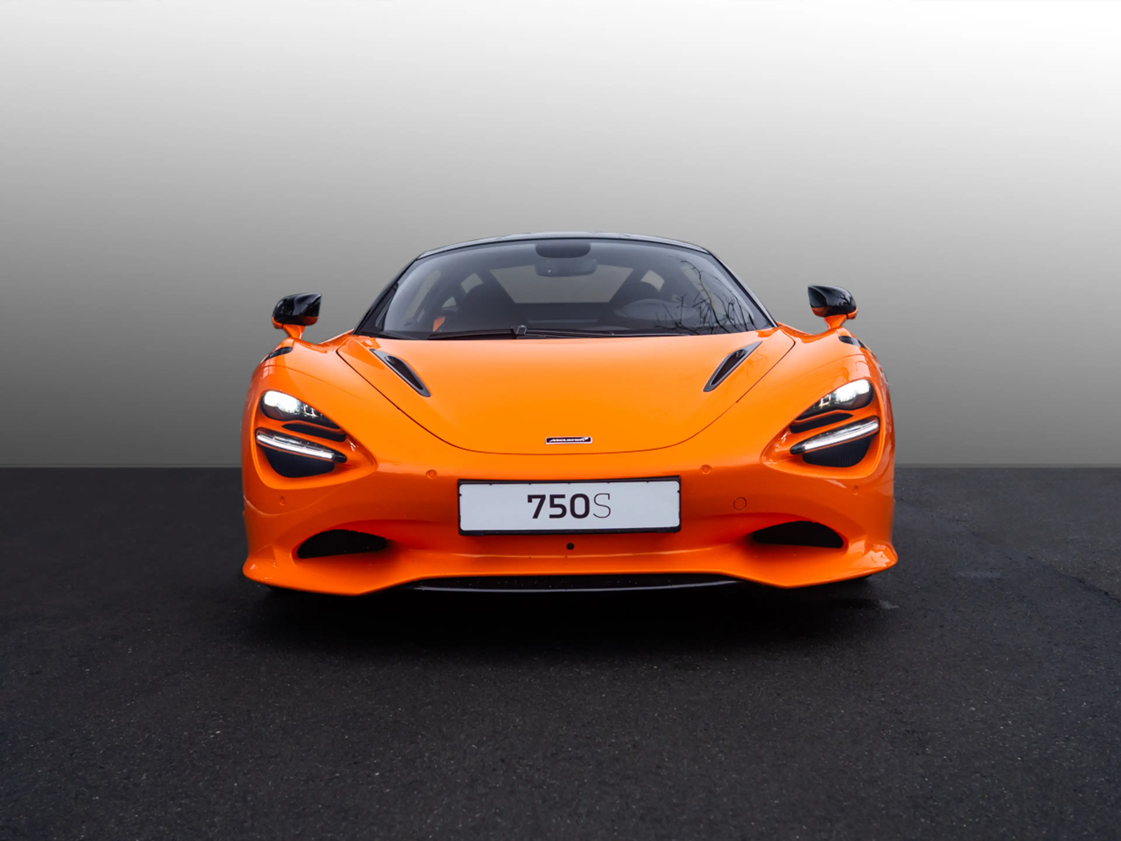 McLaren 750S Performance/360°/CF Fenders/CF SW — photo 2