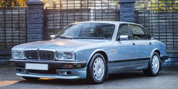 XJR TWR