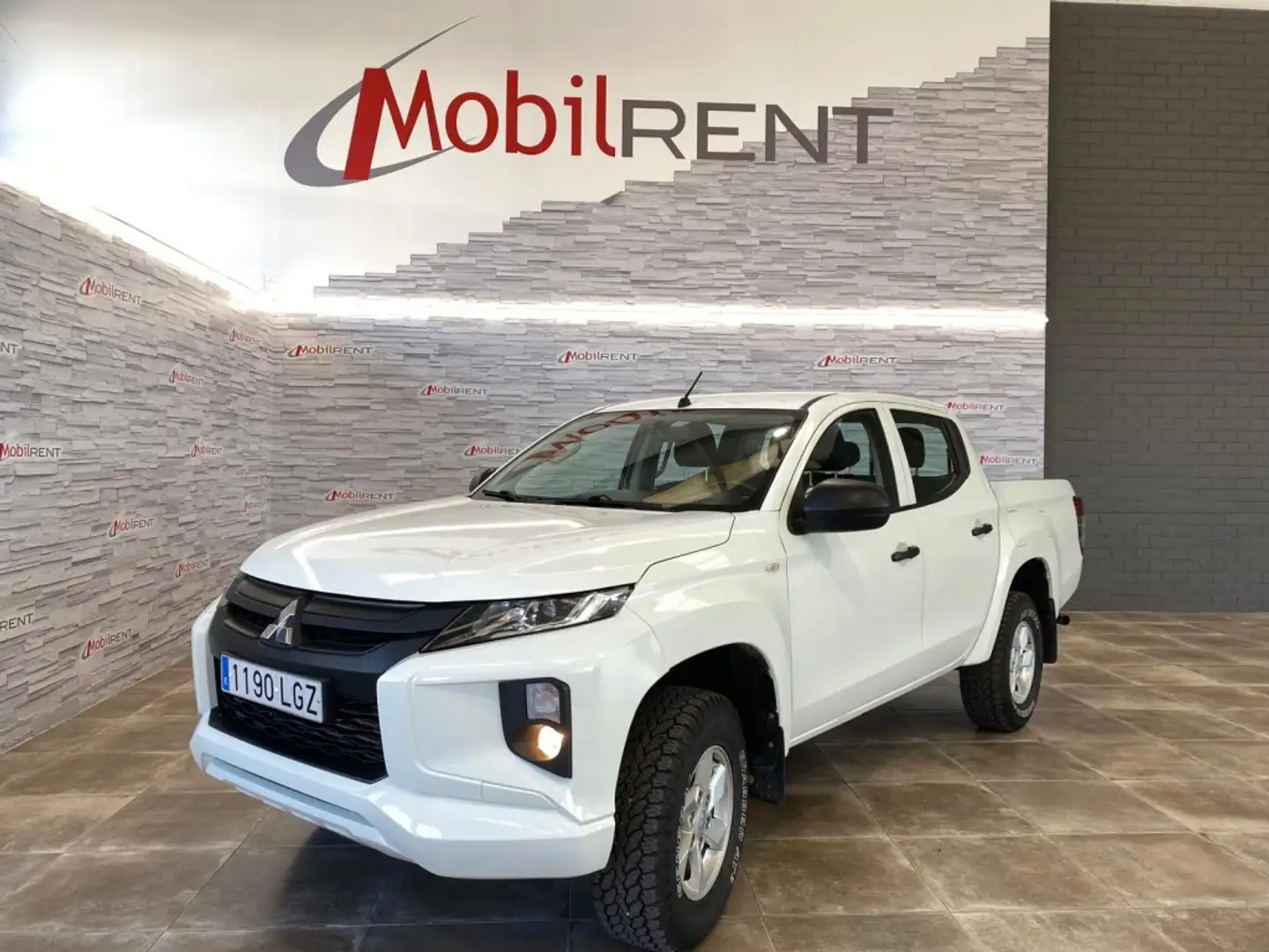 Mitsubishi L200 2.5DI-D Double Cab M-PRO Weiß - 1
