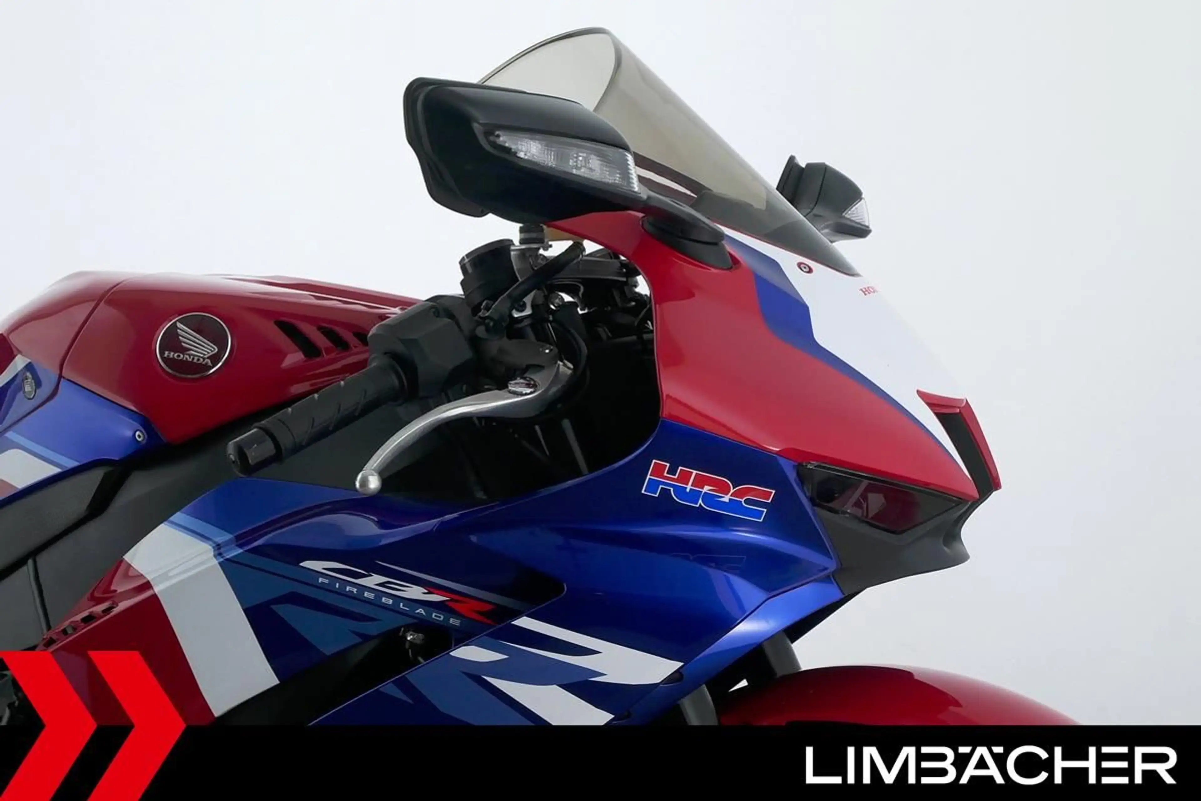 Honda CBR 1000 RR-R FIREBLADE SC82 - Akrapovic, QS, — photo 25