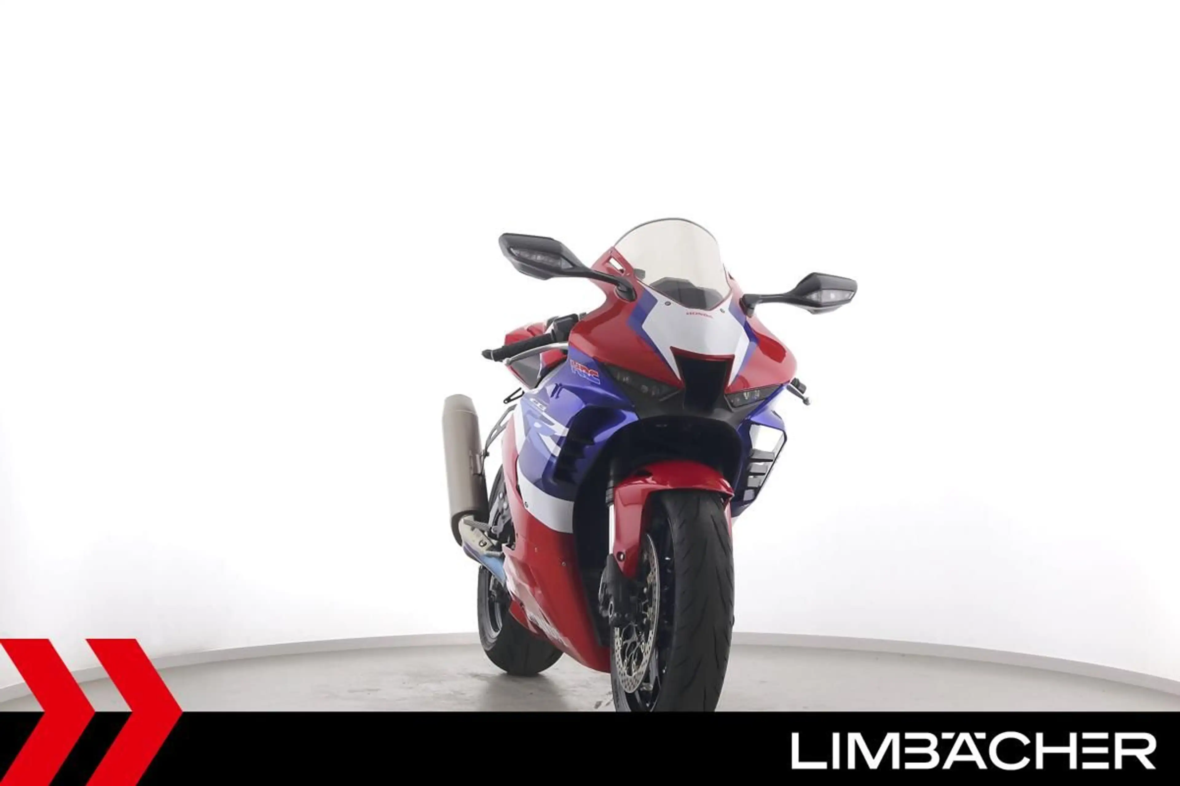 Honda CBR 1000 RR-R FIREBLADE SC82 - Akrapovic, QS, — photo 11