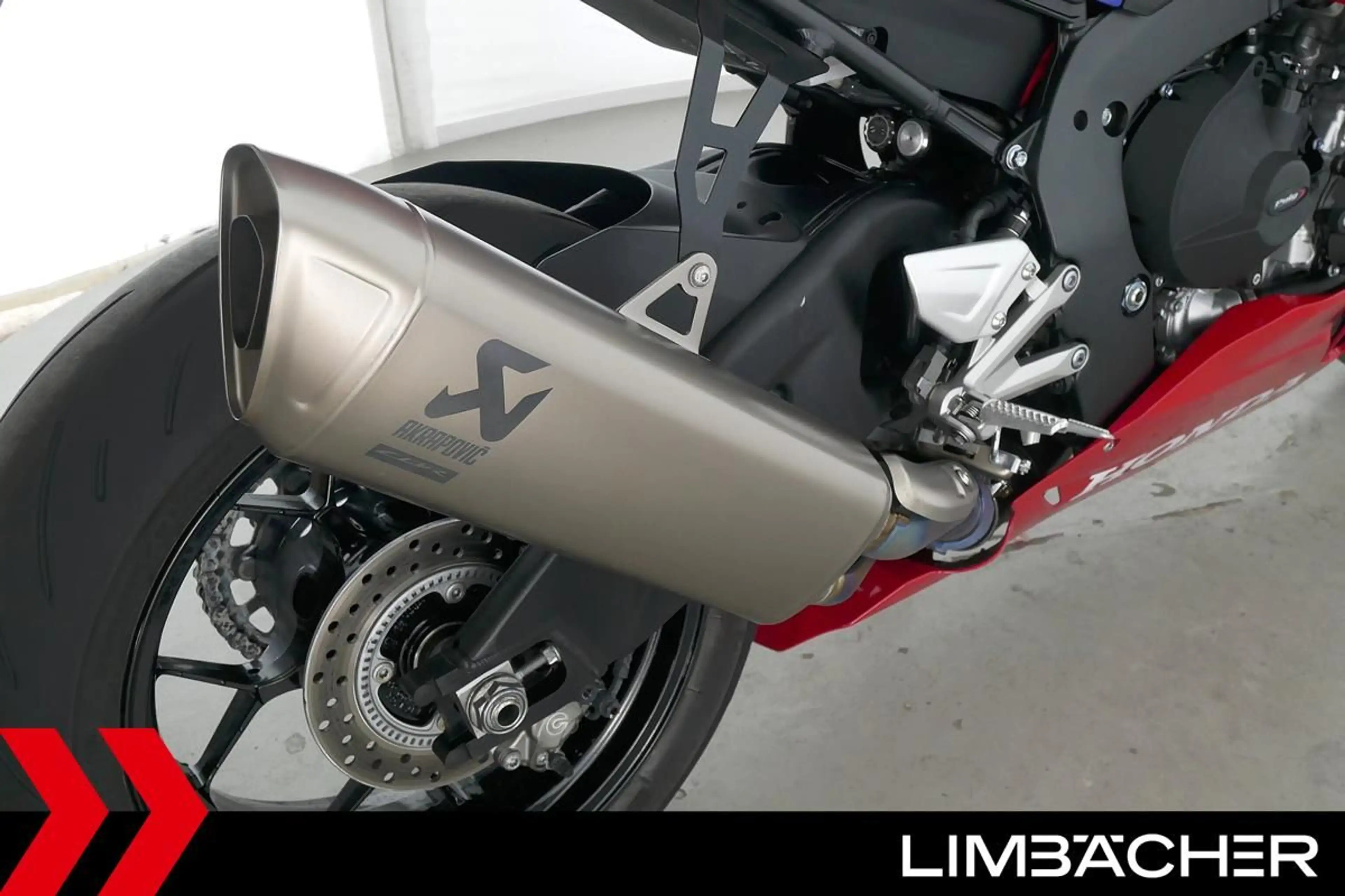 Honda CBR 1000 RR-R FIREBLADE SC82 - Akrapovic, QS, — photo 16