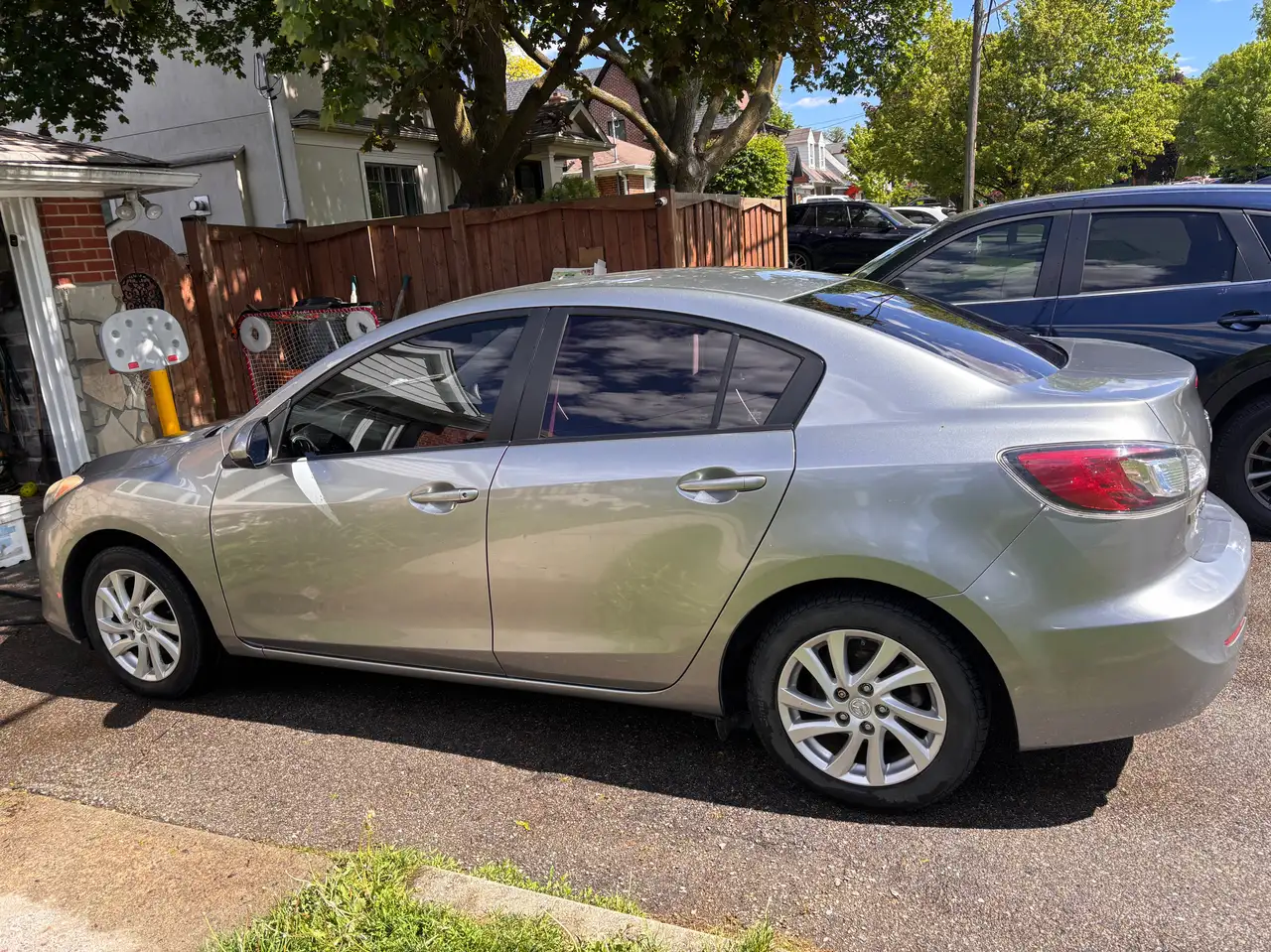 Mazda 3 photo Mazda 3