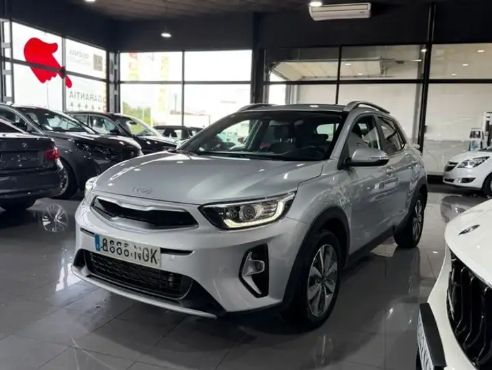 Kia Stonic 2025, foto 8
