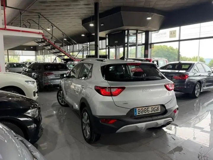 Kia Stonic 2025, foto 6
