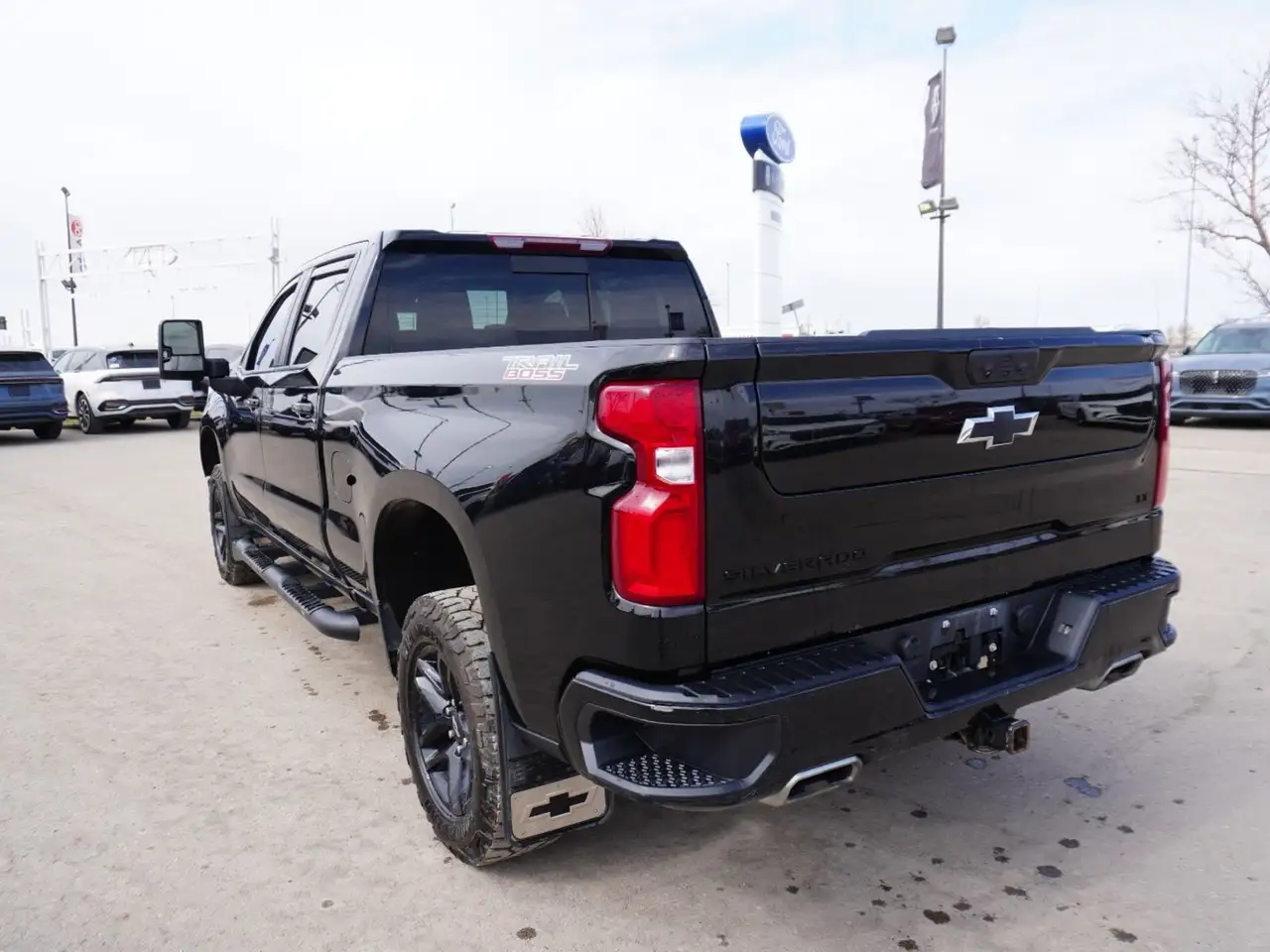 Chevrolet Silverado 1500 снимка Chevrolet Silverado 1500