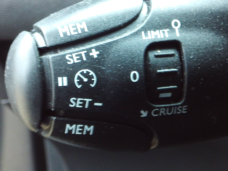 Peugeot 2008 Benzine 50dkm ALU Pack Edition LED carplay 1ste Hand Nw st 022 — photo 12