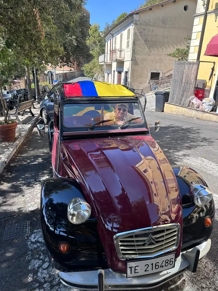 Citroen 2CV6 0.6 Charleston, foto 2