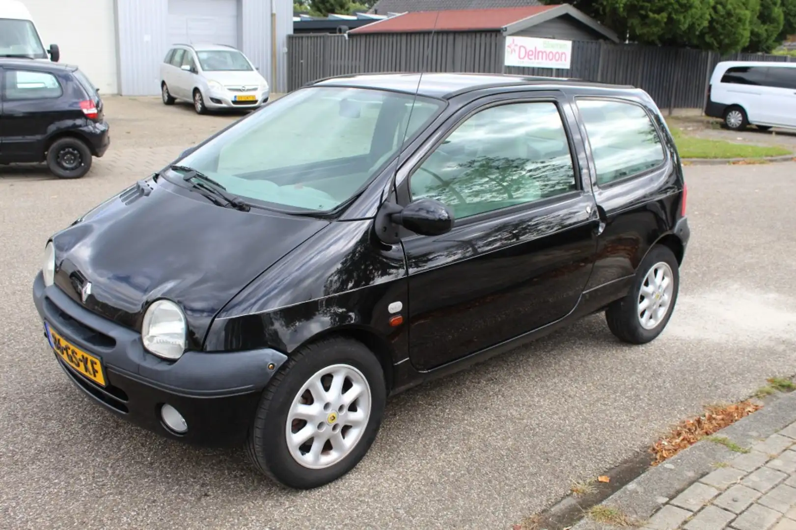 Renault Twingo 1.2-16V PRIVILÃGE Nette Auto Noir - 1