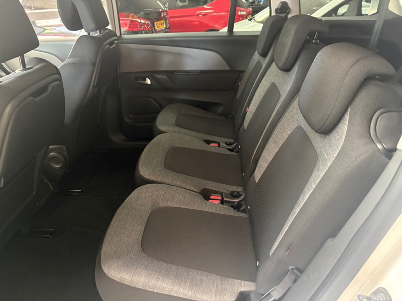 Citroen Grand C4 SpaceTourer 1.2 130pk Business 7 Persoons Navigatie Parkeerhul — photo 28