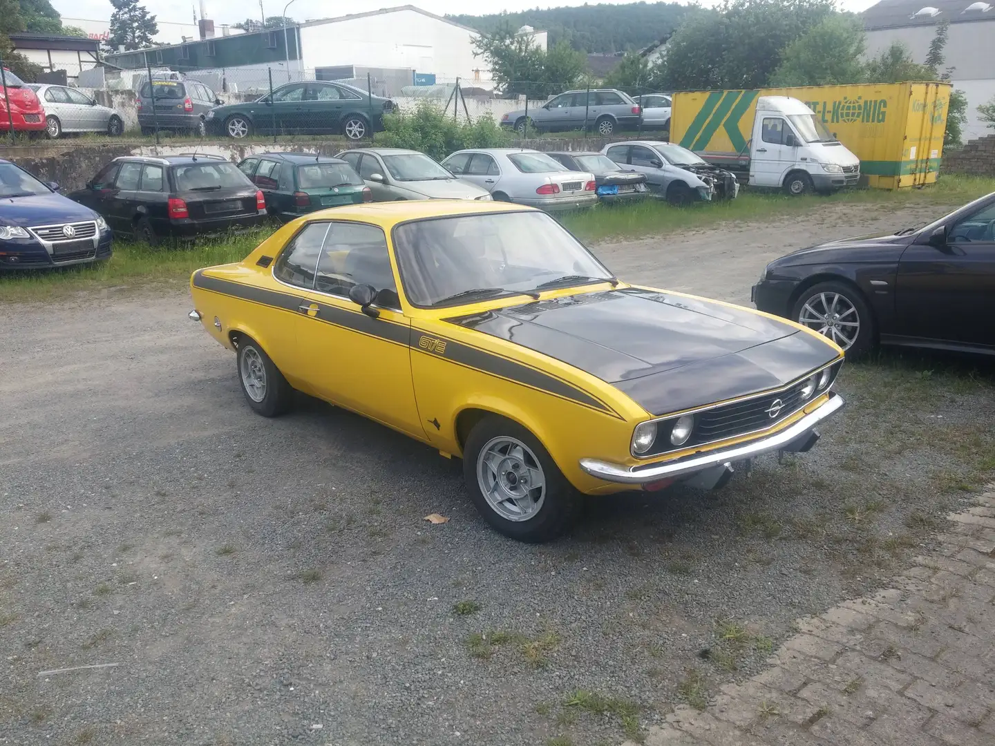 Opel Manta A Gelb - 1