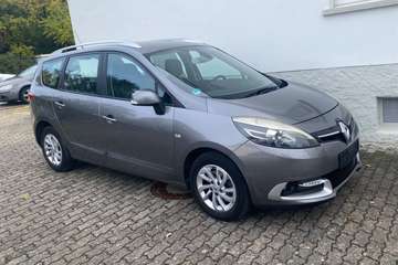 1.5 dCi Paris DeLuxe Navi PDC SHZ