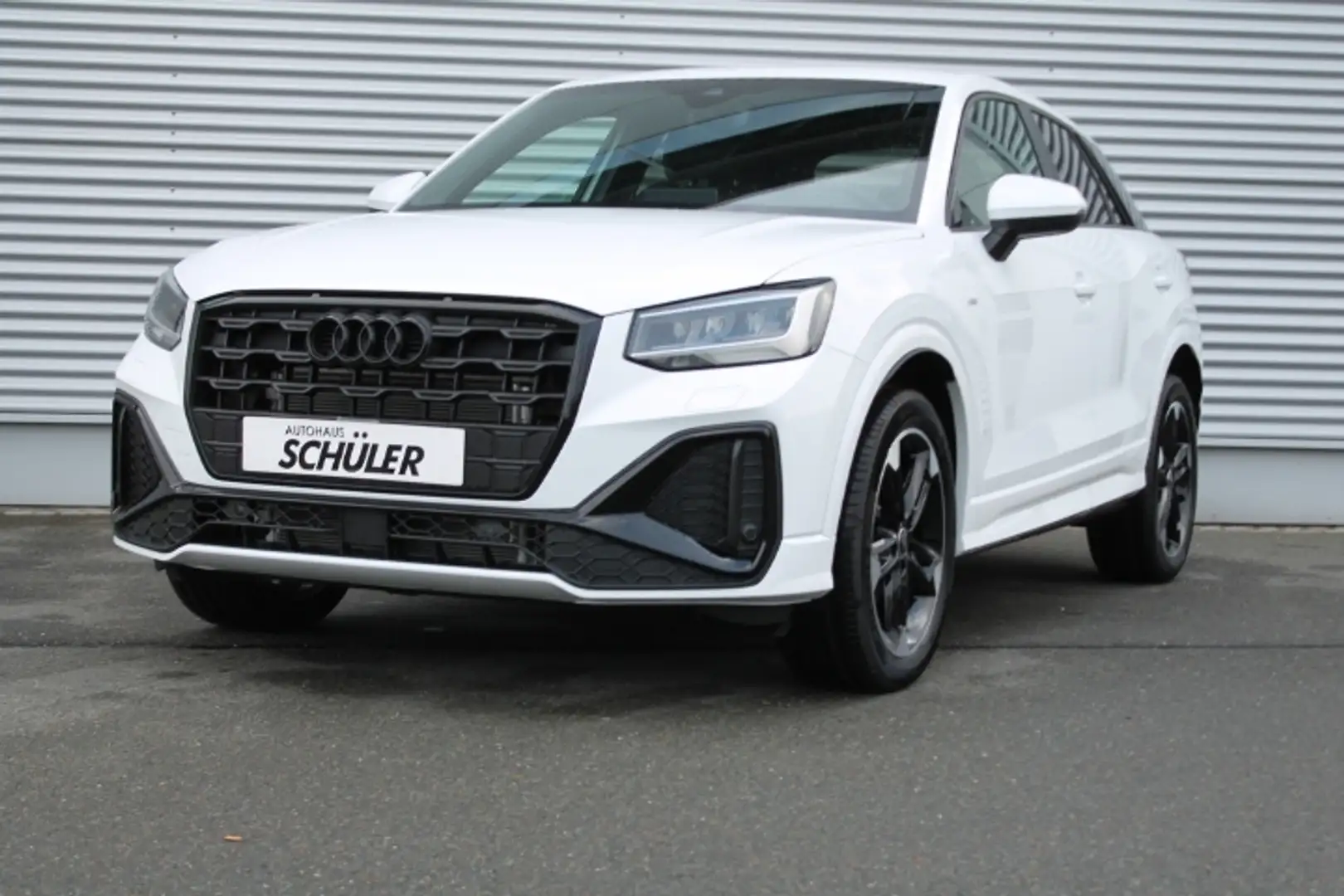 Audi Q2 35 TFSI S-LINE*LED*LEDER*OPTIK-SCHWARZ*LM18 Weiß - 2