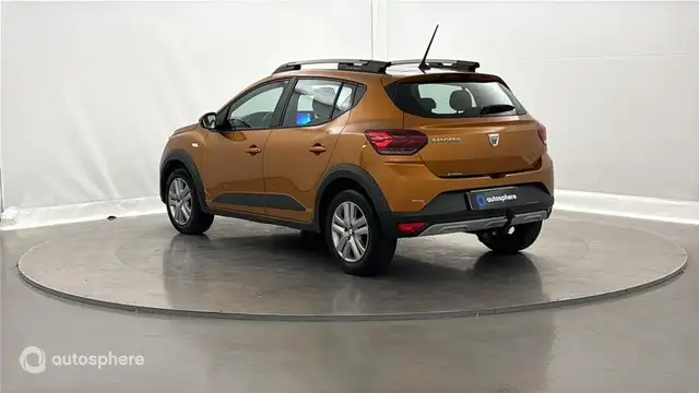 Dacia Sandero view 8
