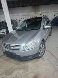 Qashqai 2 2.0i 4WD EXPORT AFRIQUE