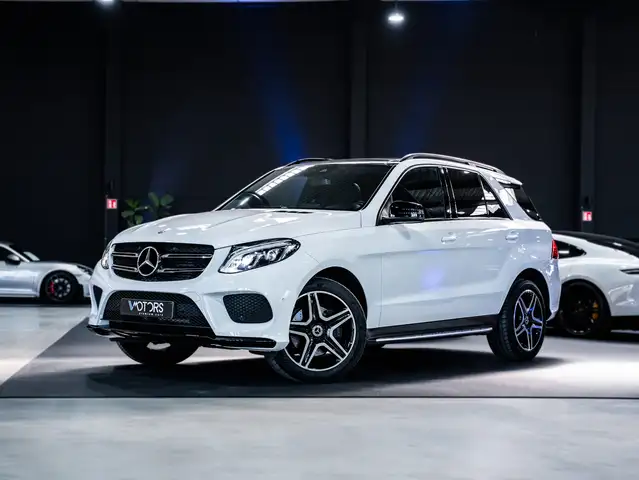 Mercedes-Benz GLE 250 250d 4-Matic - Trekhaak - AMG line - Night pack