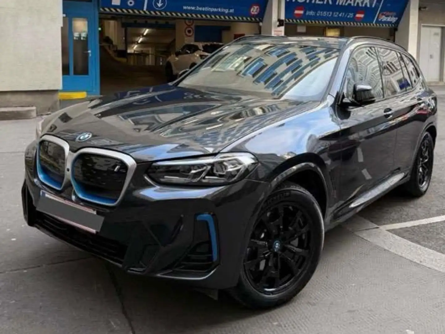 BMW iX3 iX3 Impressive Impressive Grau - 1