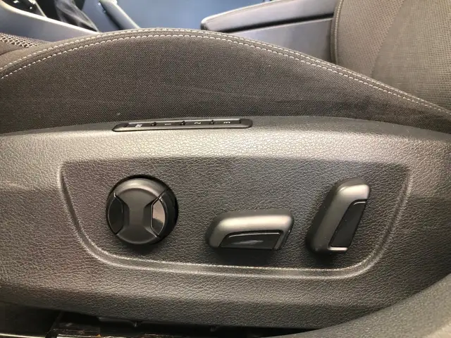 Skoda Superb view 6