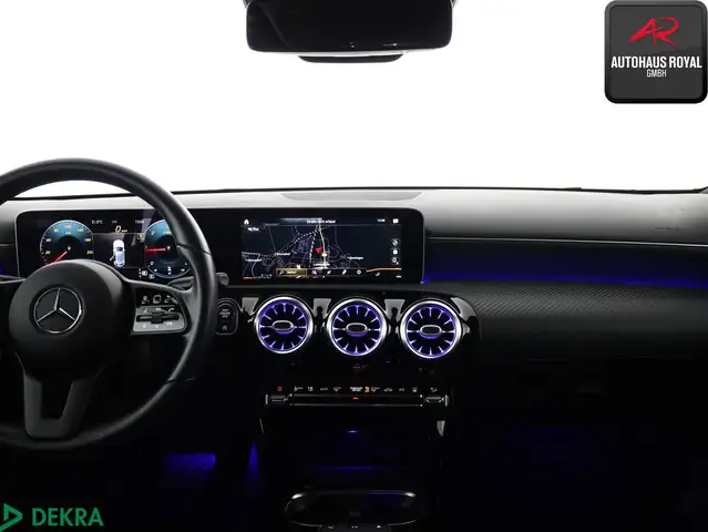 Mercedes-Benz A-Class view 9