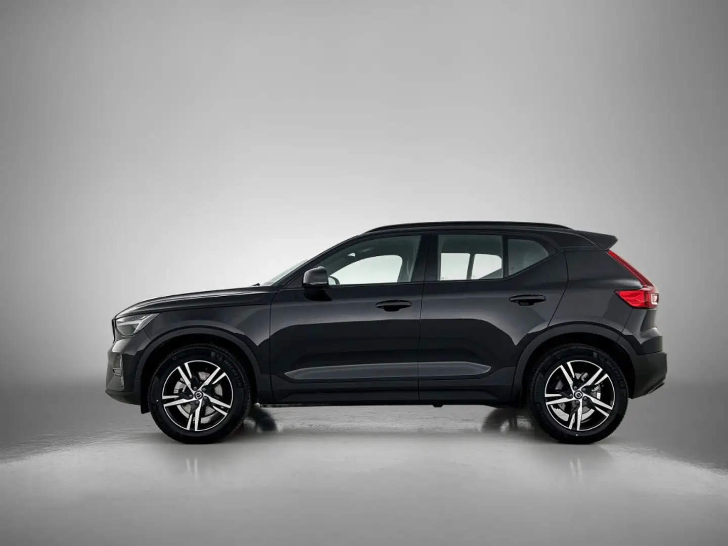 Volvo XC40 2.0 B4 Plus Dark | Memory Seats | Climate Pack | T Zwart - 2