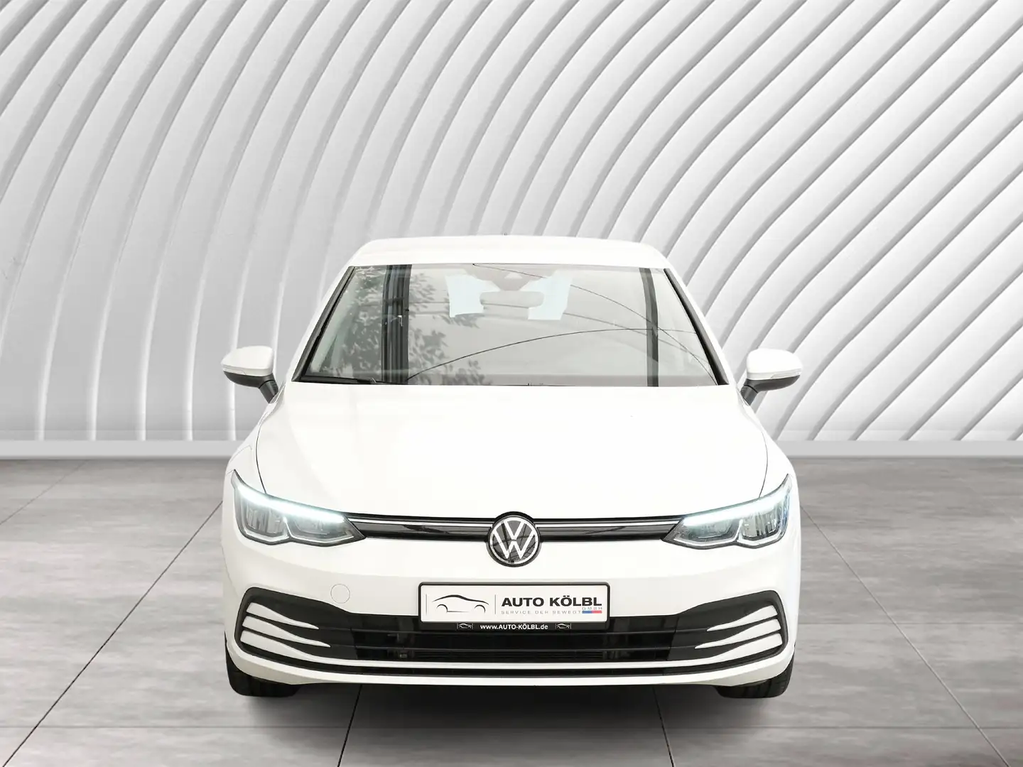 Volkswagen Golf VIII Lim. Life ACC NAVI LED PDC V+H DAB LM Weiß - 2