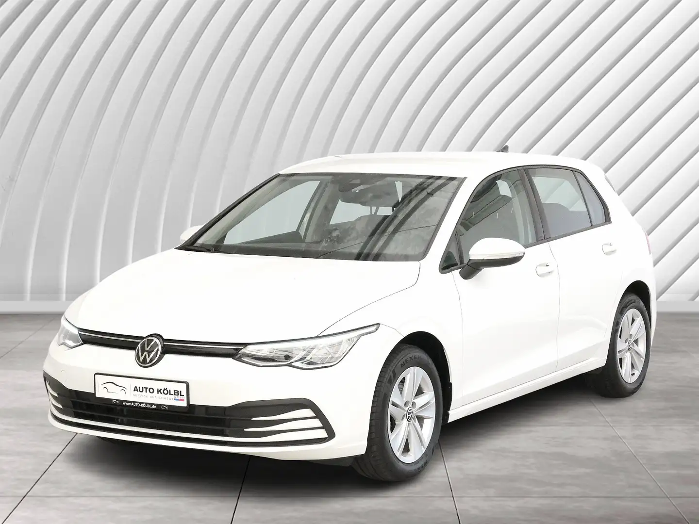 Volkswagen Golf VIII Lim. Life ACC NAVI LED PDC V+H DAB LM Weiß - 1