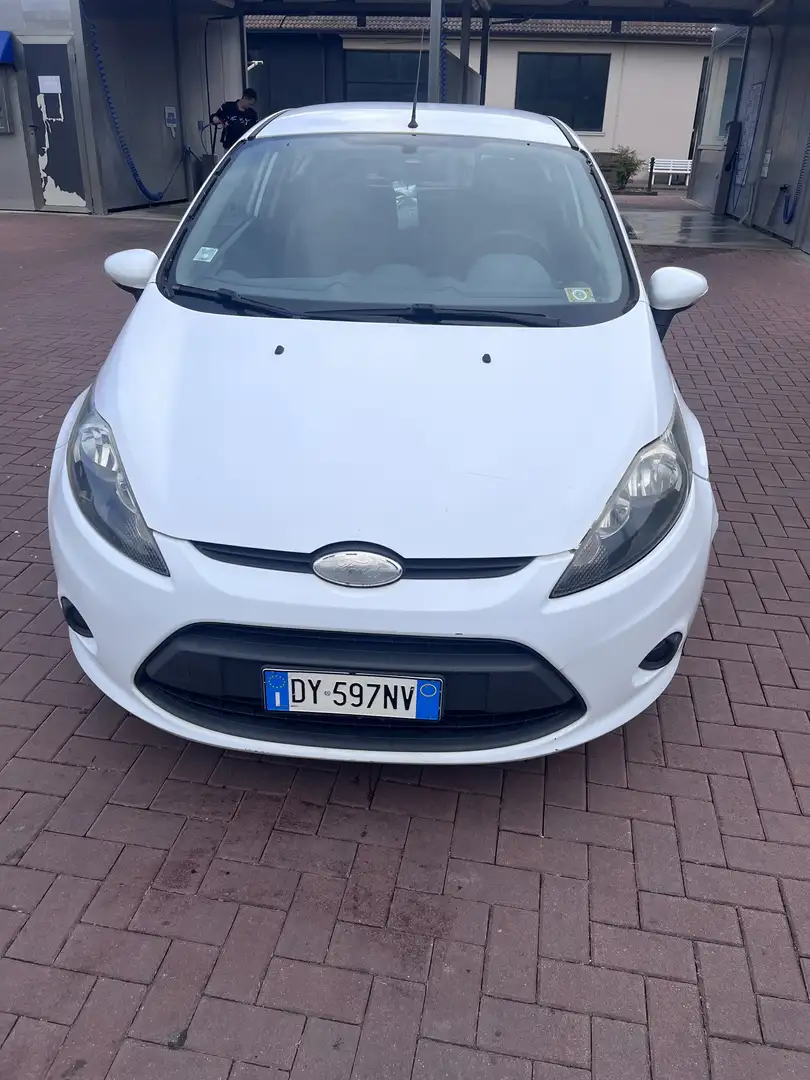 Ford Fiesta 3p 1..2 16v + Gpl - 1
