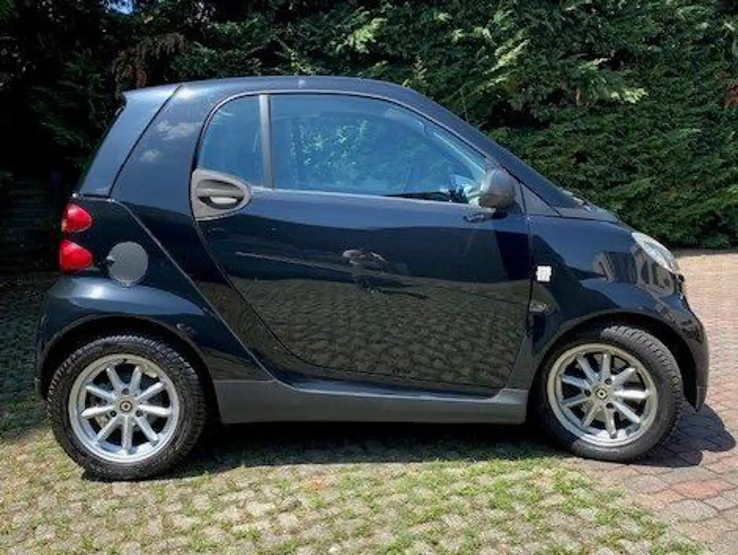 smart forTwo Fortwo II 2007 1.0 mhd Pure 71cv Nero - 2