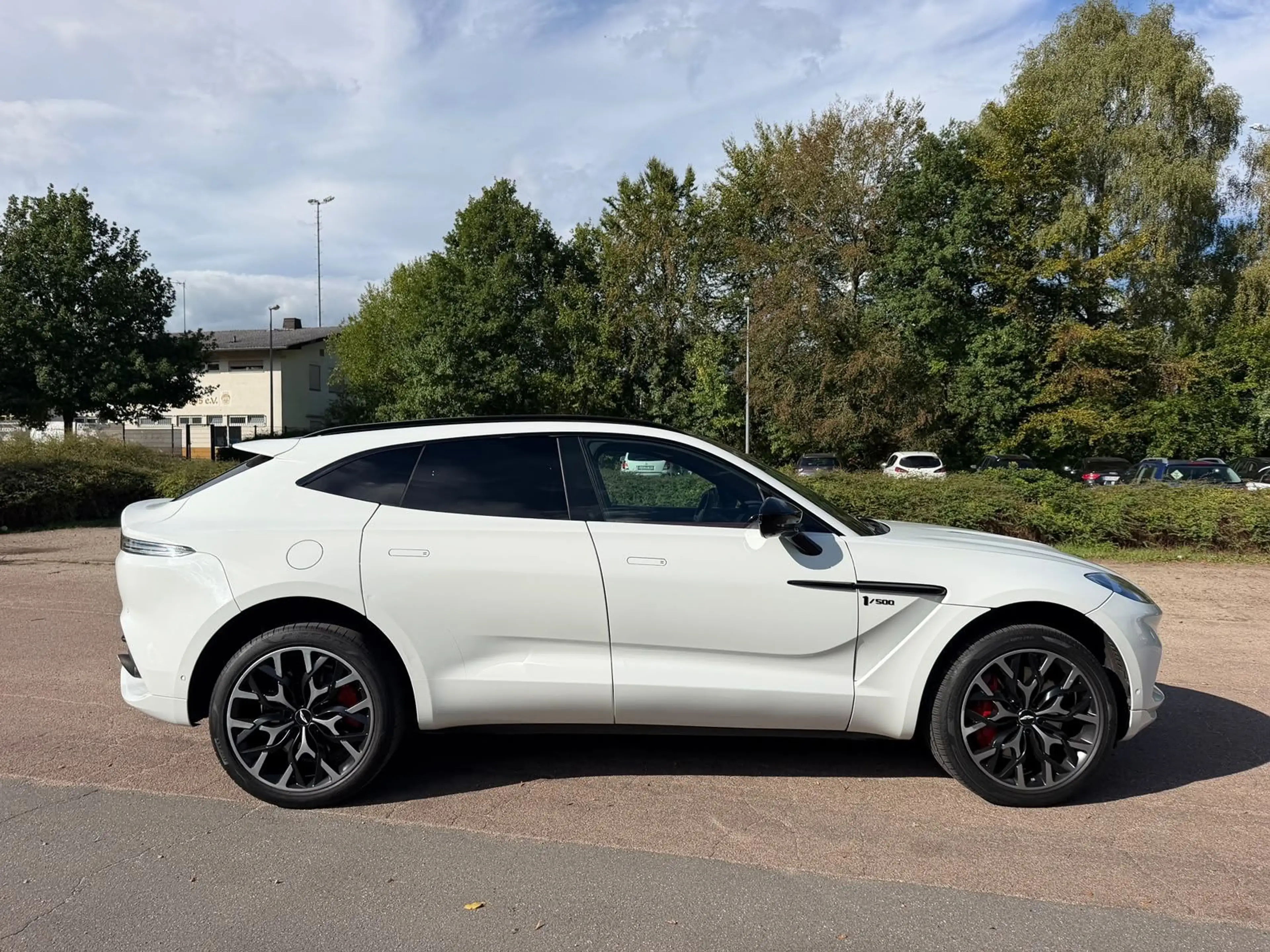 Aston Martin DBX 1913 EDITION 1 OF 500 DEUTSCH SCHECKHEFT — photo 9