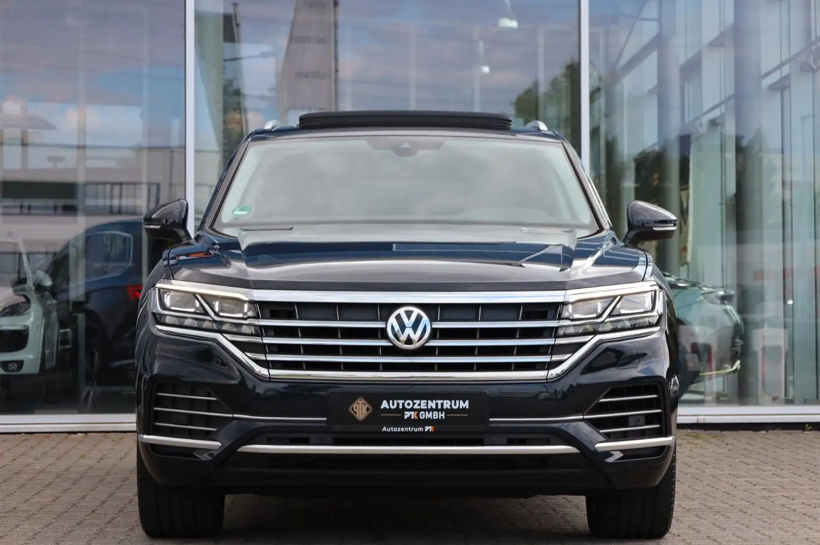 Volkswagen Touareg Elegance 4Motion Pano Head Up SHZ Blu/Azzurro - 2