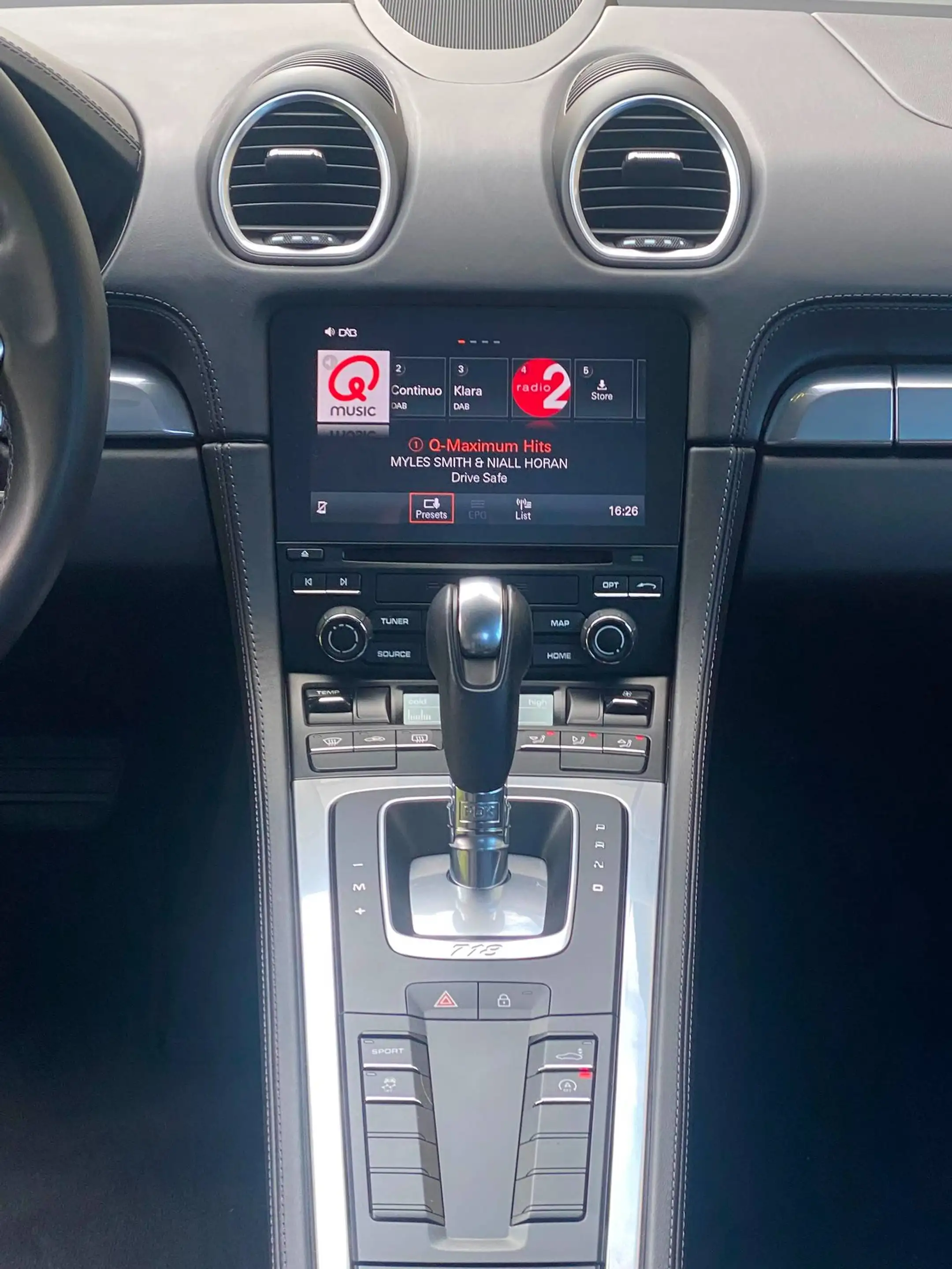 Porsche 718 718 Cayman 2.0 Turbo PDK — photo 14