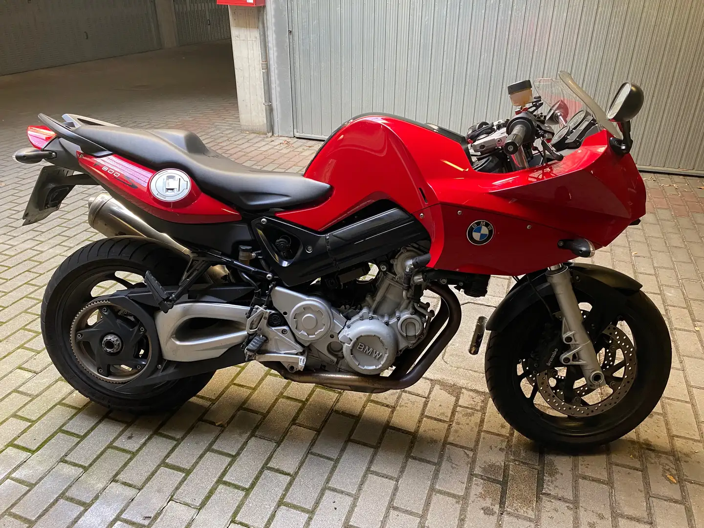 BMW F 800 S Červená - 1