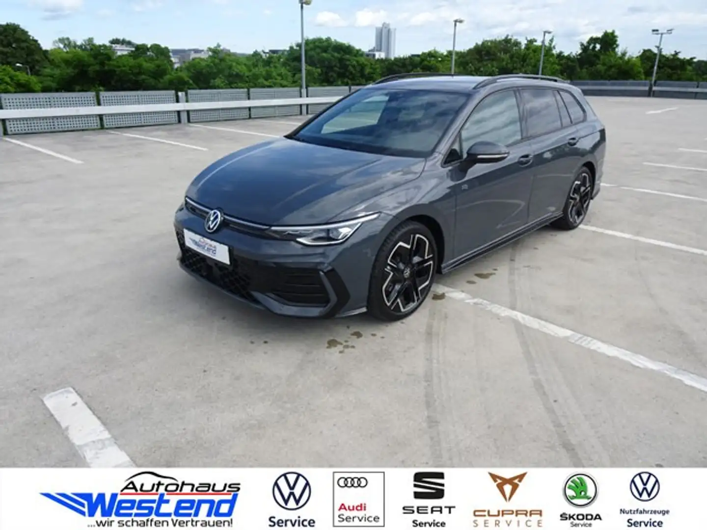Volkswagen Golf Var. R-Line 1.5l TSI 110kW DSG LED Navi Klima Grau - 2